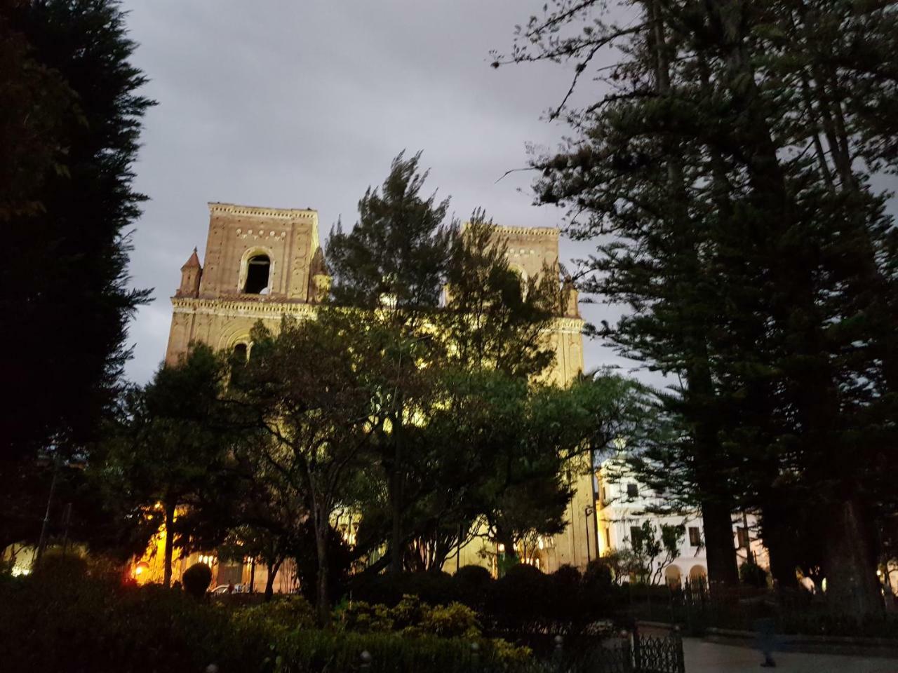 Hotel Catedral Cuenca By Pshotels Екстер'єр фото