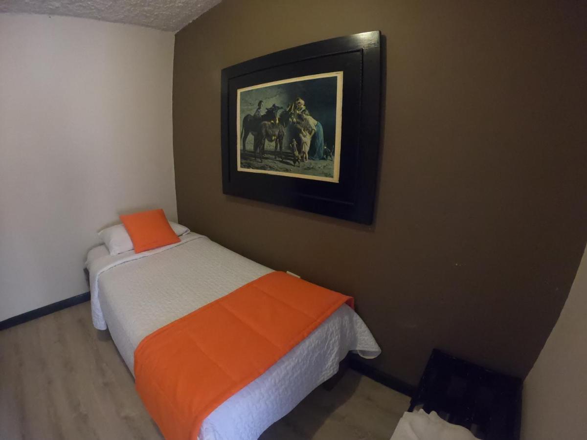 Hotel Catedral Cuenca By Pshotels Екстер'єр фото